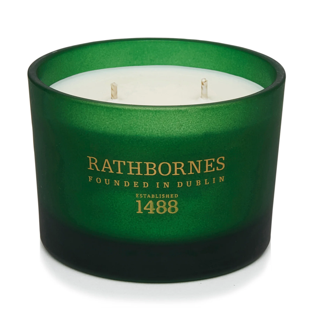 Rathbornes  Dublin Retreat Scented Luxury Classic Candle (Musk, Black Ebony & Amber)