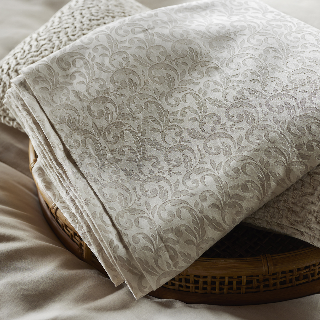 Petite Jasmine Cotton Linen Shams by the Purists